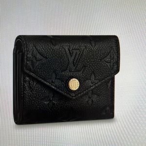Louis Vuitton Zoe Wallet